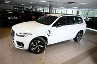 Volvo XC90 T8 TWIN ENGINE AWD R-DESIGN RECHARGE INTELLI SAFE 2 288kW thumbnail