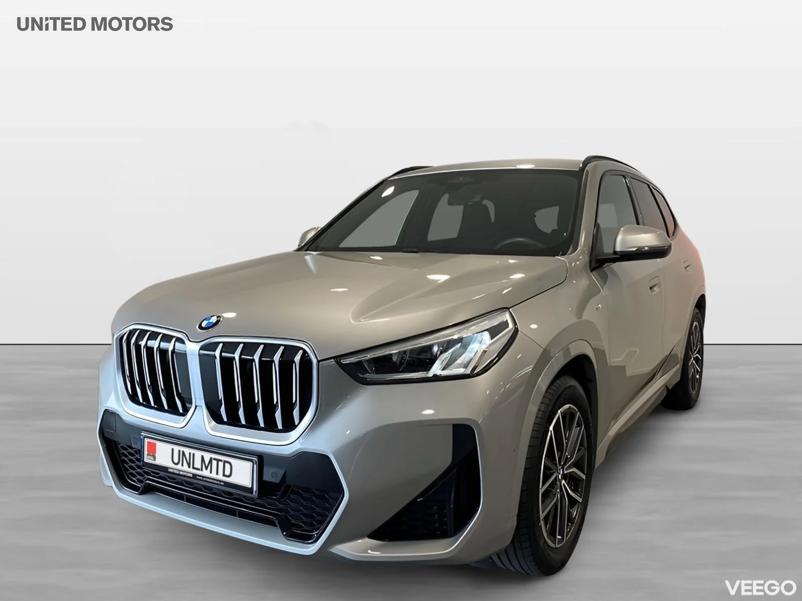 BMW X1 sDrive18i 4,95% ränta M-Sport Rattvärme Drag 0kW