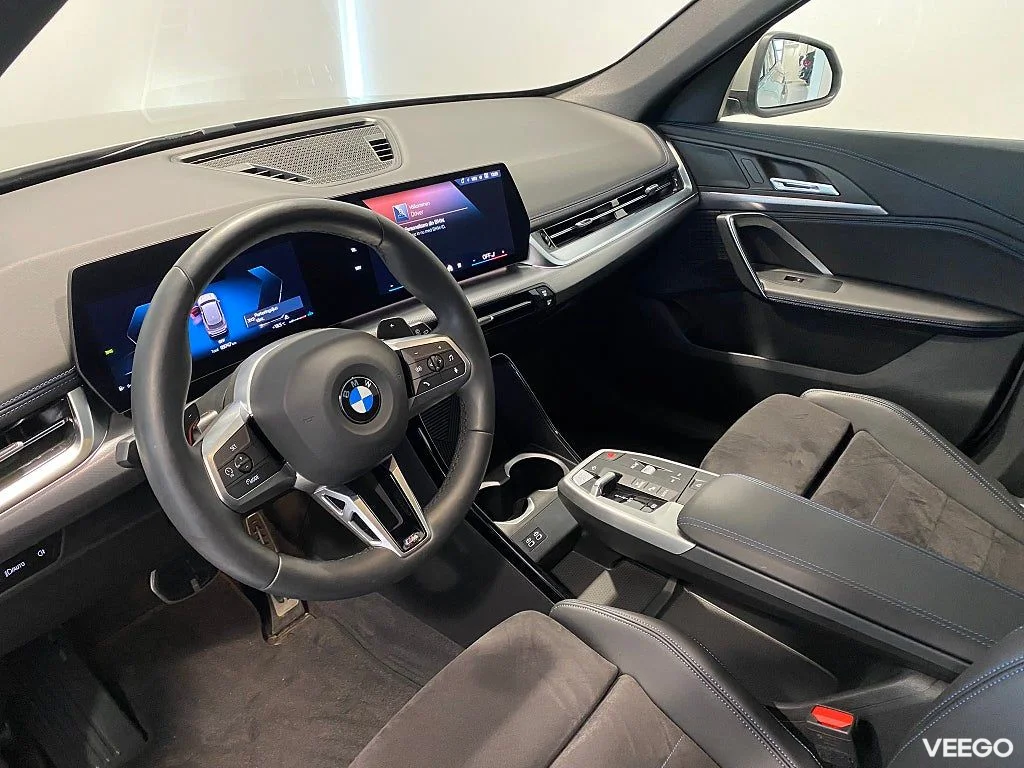 BMW X1 sDrive18i 4,95% ränta M-Sport Rattvärme Drag 0kW