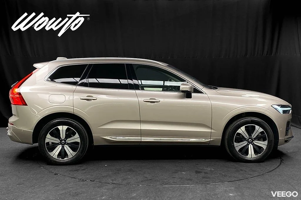 Volvo XC60 Recharge T6 AWD 350HK Core Edt /Pano /Drag /Moms 257kW
