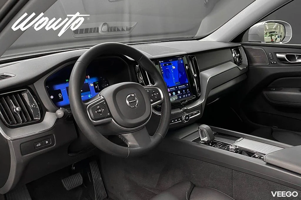Volvo XC60 Recharge T6 AWD 350HK Core Edt /Pano /Drag /Moms 257kW