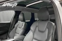 Volvo XC60 Recharge T6 AWD 350HK Core Edt /Pano /Drag /Moms 257kW thumbnail