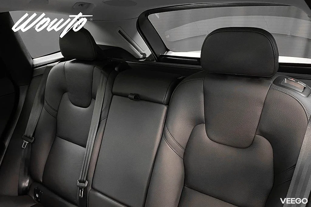 Volvo XC60 Recharge T6 AWD 350HK Core Edt /Pano /Drag /Moms 257kW