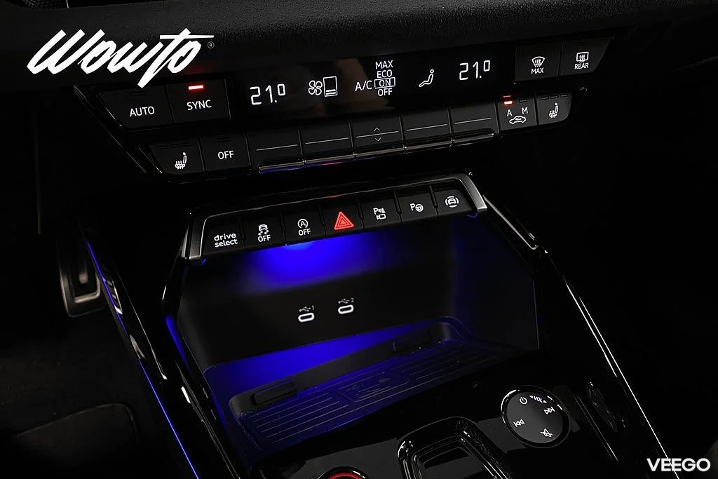Audi RS 3 SB 400HK /Skalstolar /Sportavgas /Matrix /HuD /Se Spec 294kW