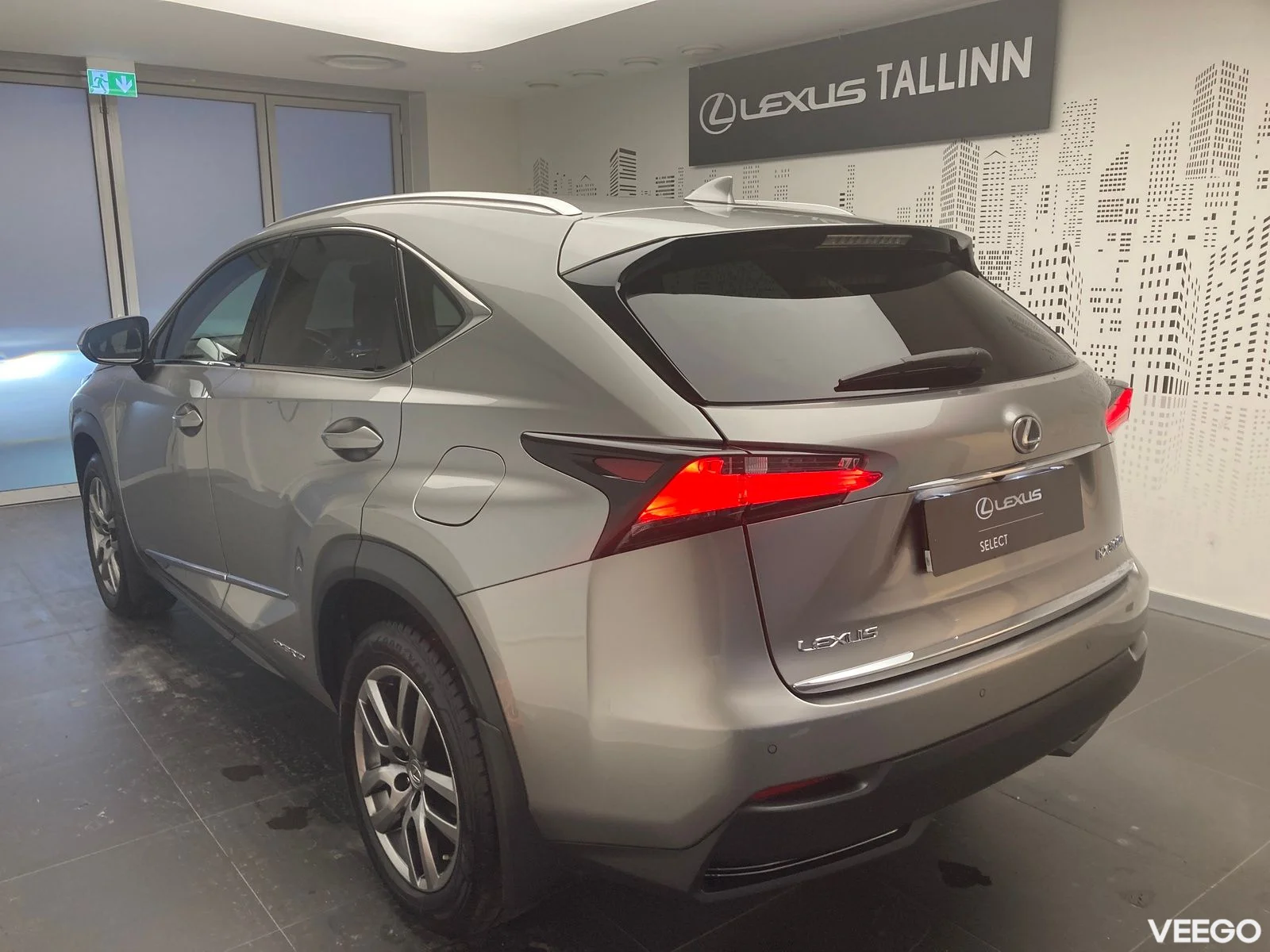 Lexus NX 300h - 114kW