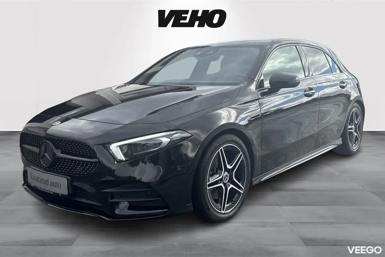 Mercedes-Benz A220 4Matic AMG night pakett 2 140kW