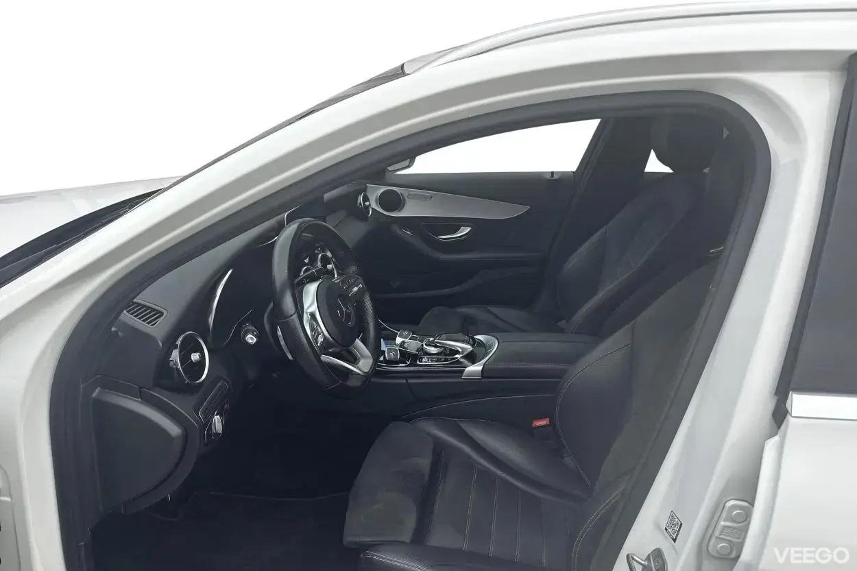 Mercedes-Benz C220 d 4matic AMG pakett 2 143kW