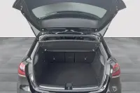 Mercedes-Benz A220 4Matic AMG night pakett 2 140kW thumbnail