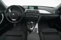 BMW 320 xDrive 2 140kW thumbnail