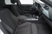 BMW 320 xDrive 2 140kW thumbnail