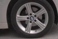 BMW 320 xDrive 2 140kW thumbnail