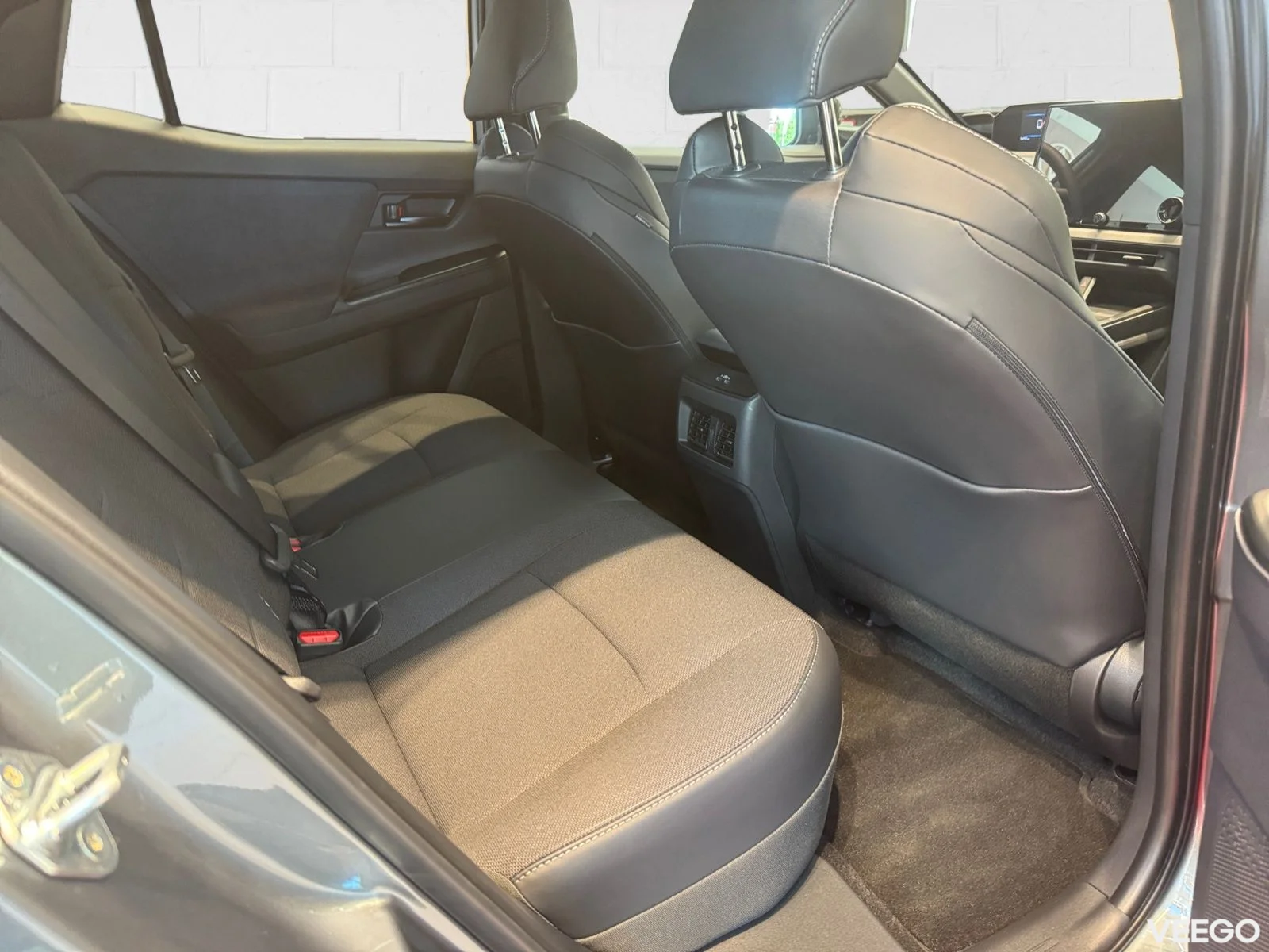 Toyota C-HR EV Active 64kW
