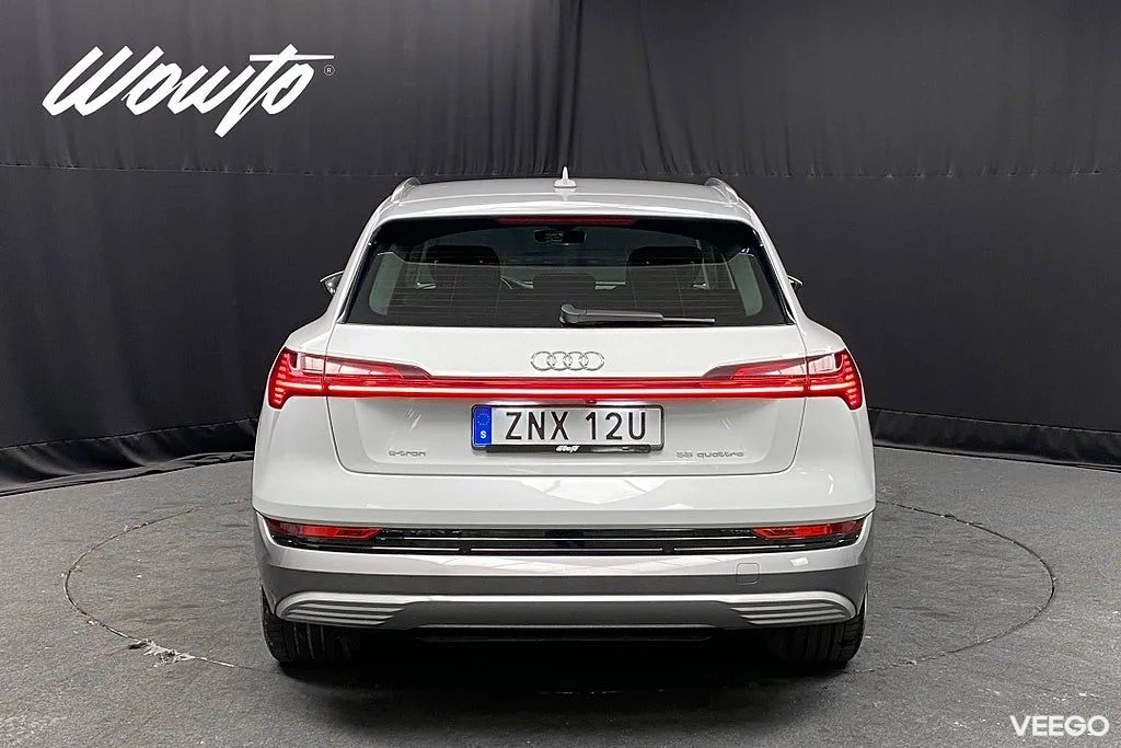 Audi e-tron 55 Q 408HK Proline /Cockpit /Navi 300kW