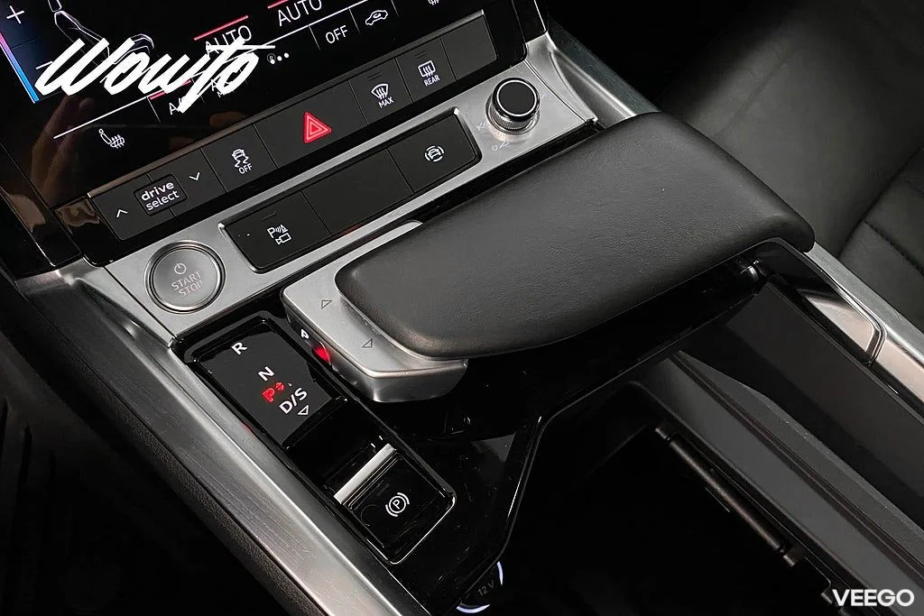 Audi e-tron 55 Q 408HK Proline /Cockpit /Navi 300kW