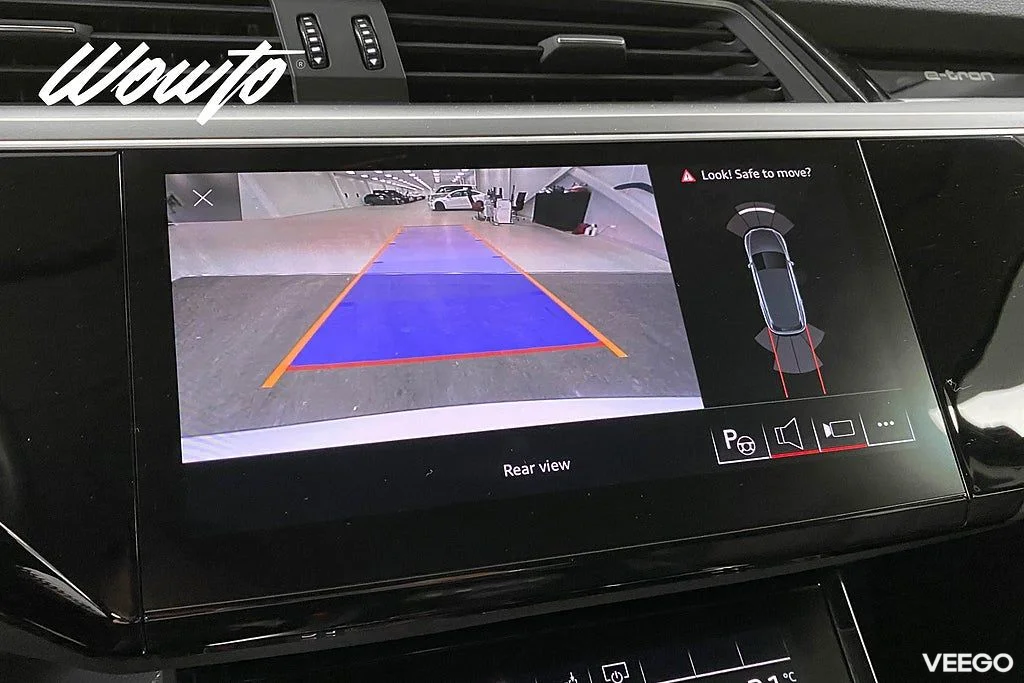 Audi e-tron 55 Q 408HK Proline /Cockpit /Navi 300kW
