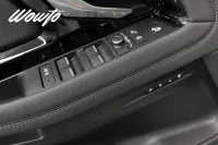 Land Rover Range Rover Evoque P200 AWD SE /Pano /Navi /Moms 147kW thumbnail