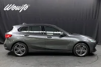 BMW 118 i 140HK Sport Line /PDC 103kW thumbnail