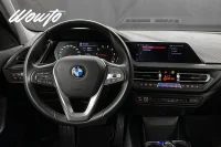 BMW 118 i 140HK Sport Line /PDC 103kW thumbnail