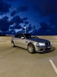 BMW 323 E46 2.5 125kW thumbnail