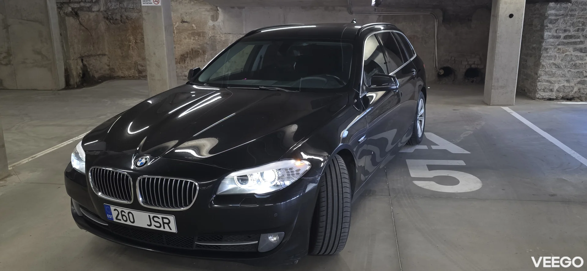 BMW 520 520d 2.0 135kW