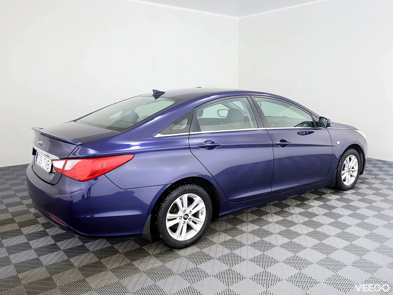 Hyundai Sonata 2.4 149kW