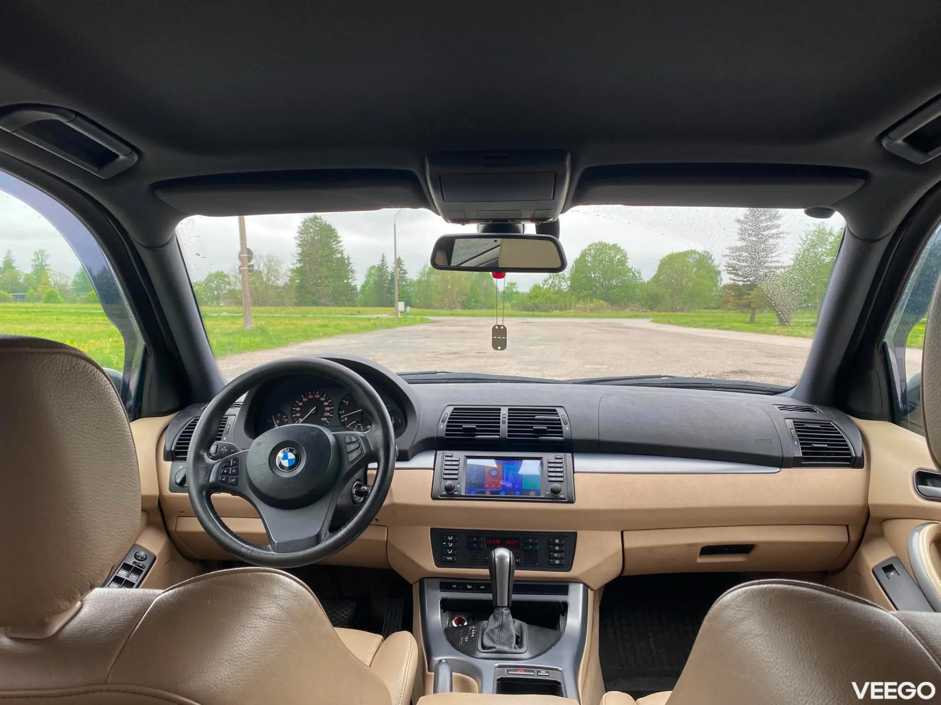 BMW X5 4.4 235kW