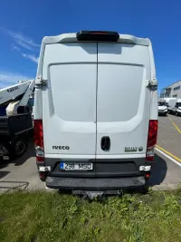 Iveco Daily 35S18HA8 V 3 132kW thumbnail
