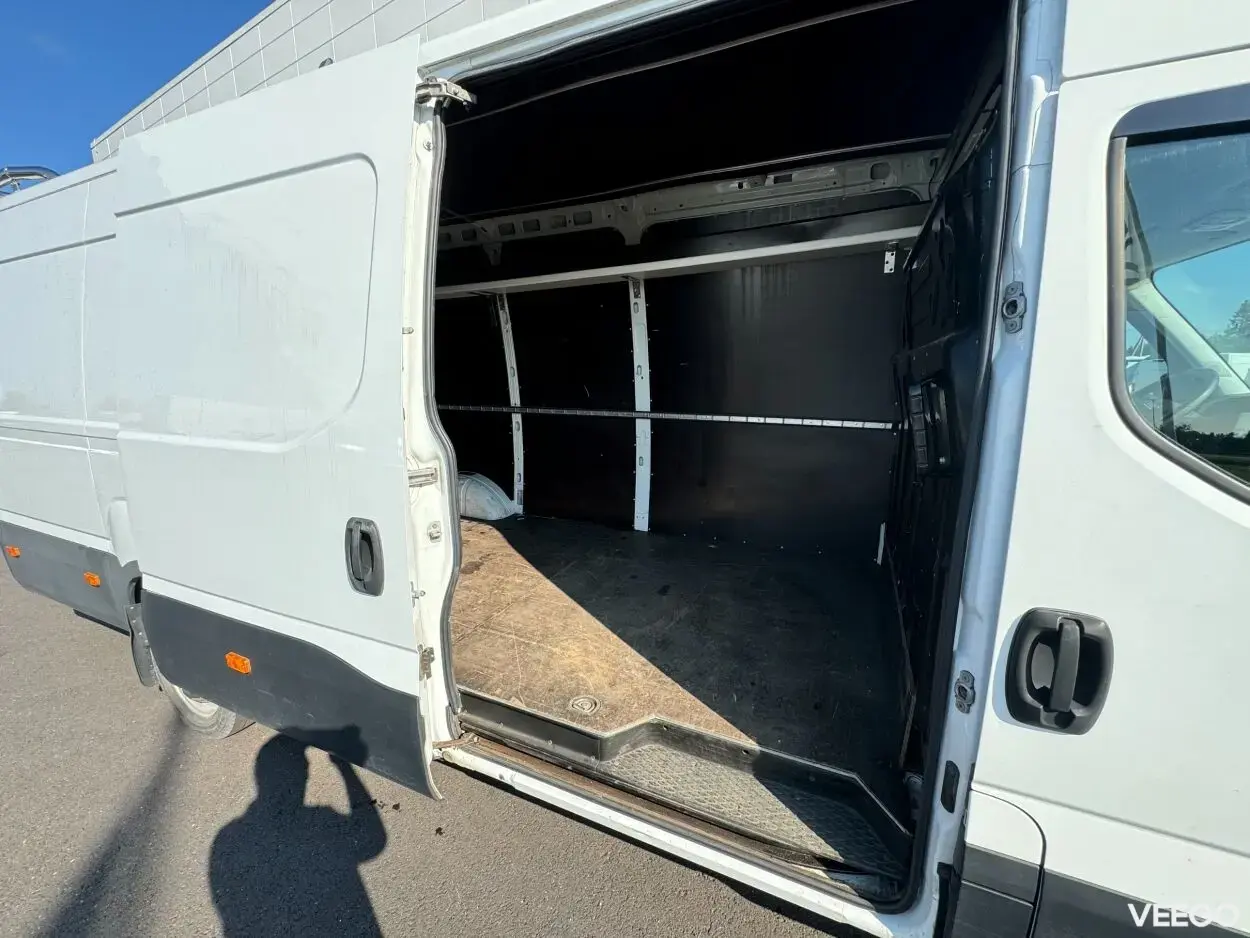 Iveco Daily  2.3 107kW