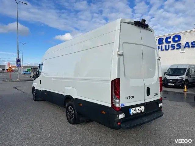 Iveco Daily  35S18HA8 V 18m3 Hi-Matic 3 132kW