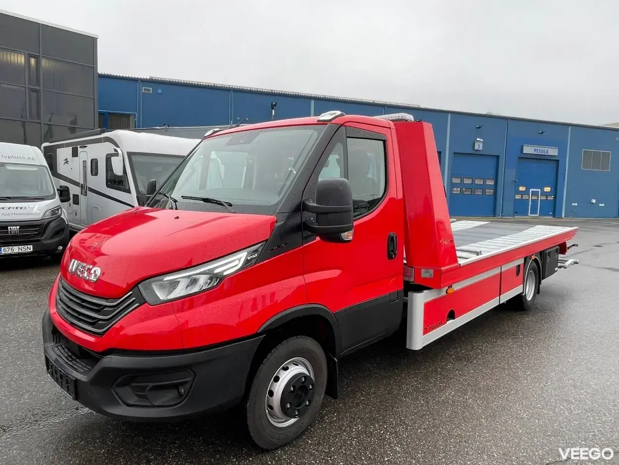 Iveco Daily  70C18H/P Tevor puksiirauto 3 129kW