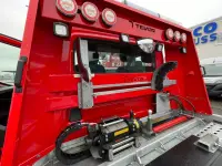 Iveco Daily  70C18H/P Tevor puksiirauto 3 129kW thumbnail