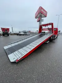 Iveco Daily  70C18H/P Tevor puksiirauto 3 129kW thumbnail