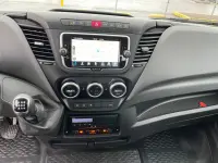 Iveco Daily  70C18H/P Tevor puksiirauto 3 129kW thumbnail