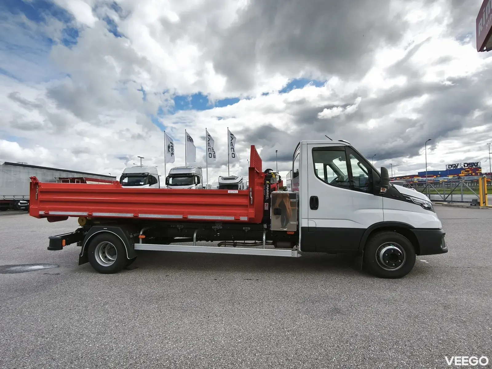 Iveco Daily  70C18H konkslift 3 129kW