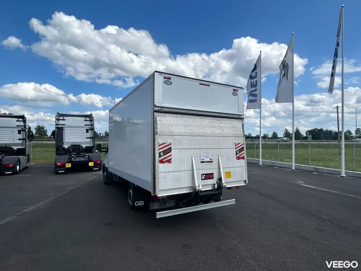 Iveco Daily 35S14HA8 2.3 100kW