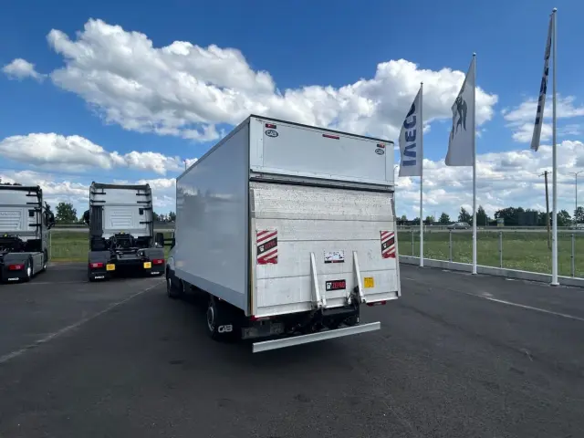 Image of Iveco Daily 35S14HA8 2.3 100kW