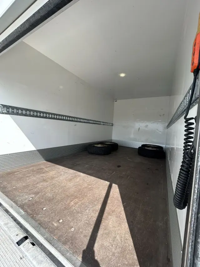 Image of Iveco Daily 35S14HA8 2.3 100kW