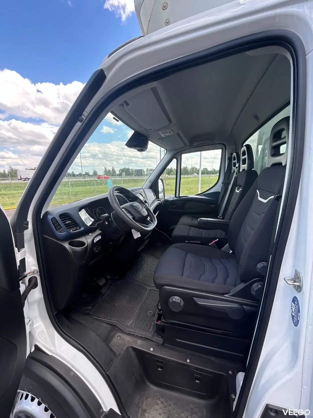 Iveco Daily 35S14HA8 2.3 100kW