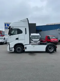 Iveco 500  AS440S50T/FP 0 368kW thumbnail