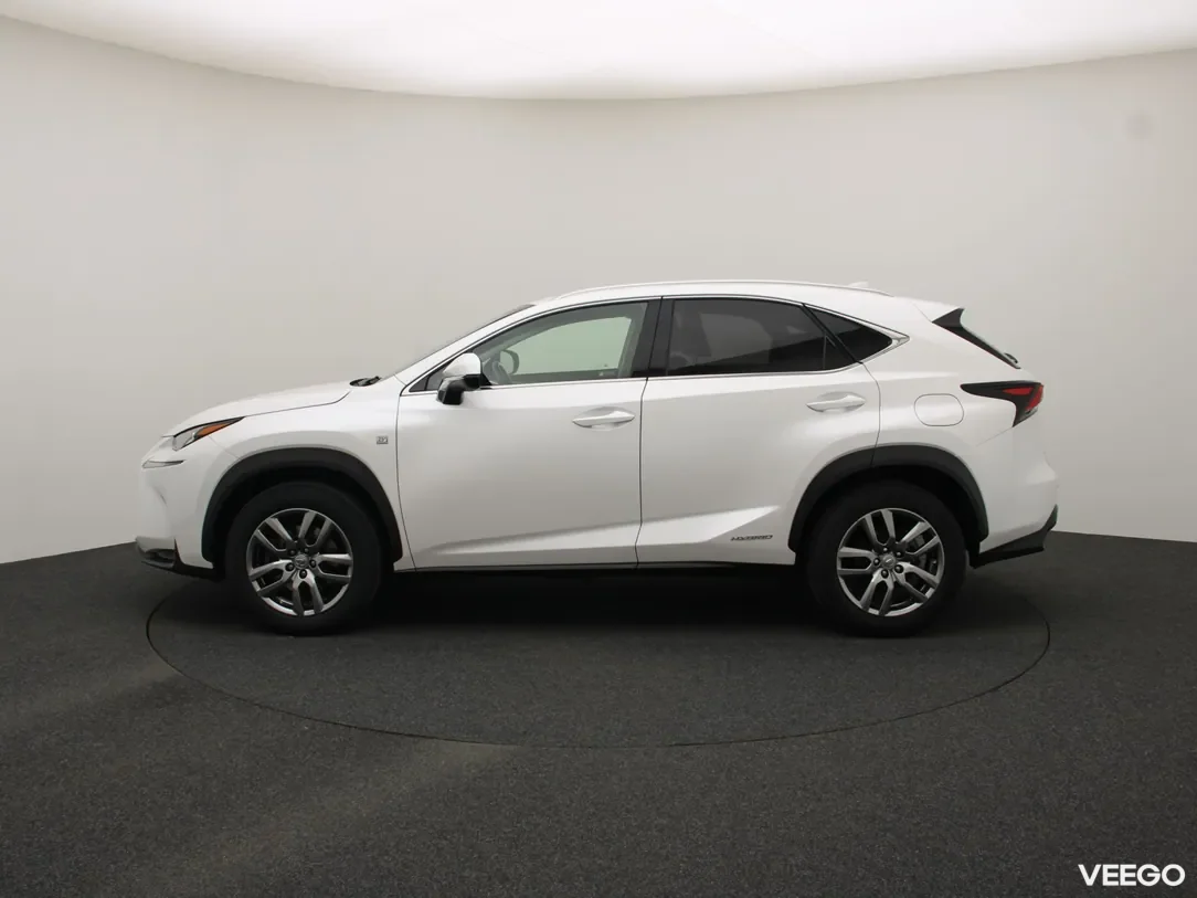 Lexus NX 2.5 145kW