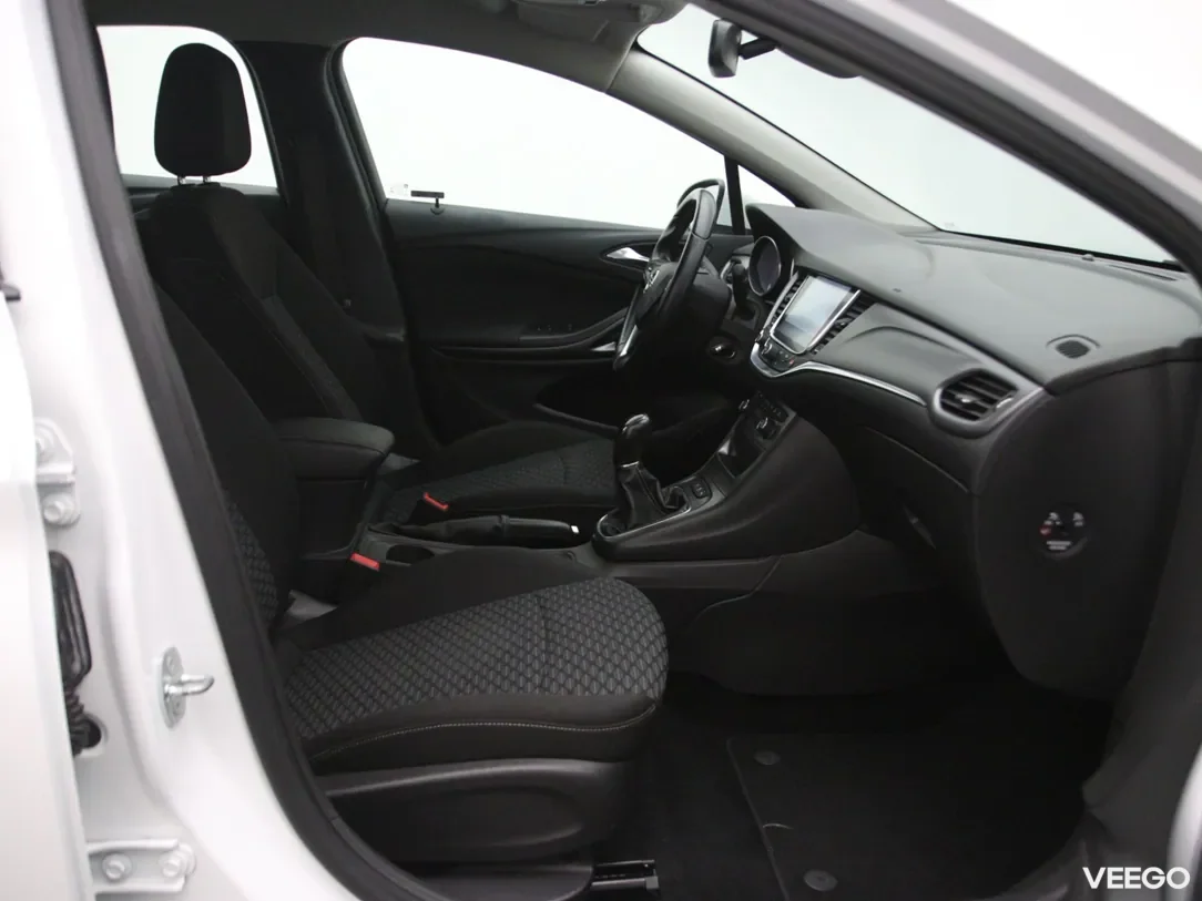Opel Astra 1.6 81kW