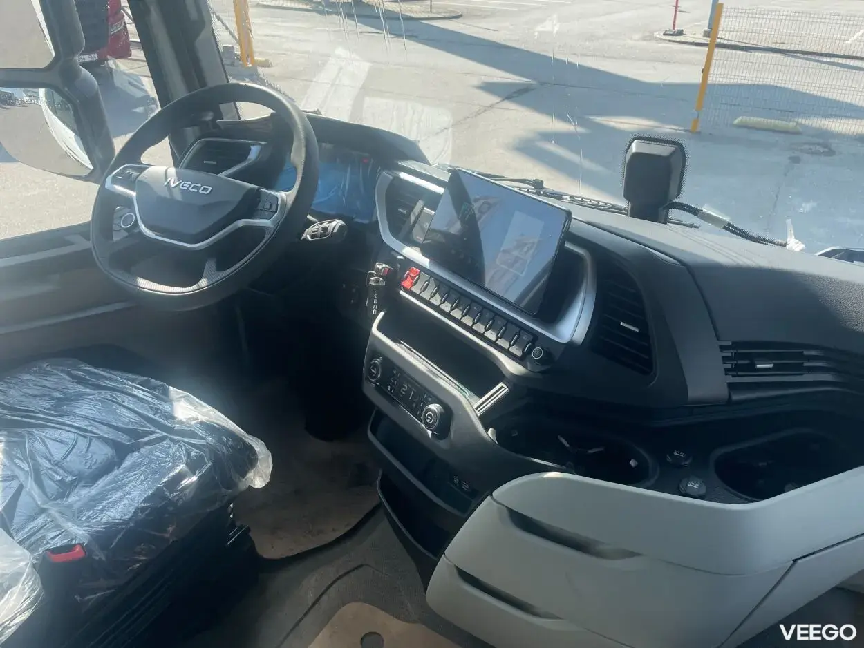 Iveco 500  AS440S50T/FP 0 368kW