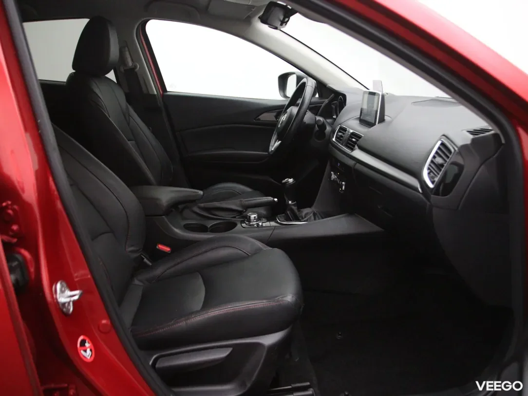 Mazda 3 2 121kW