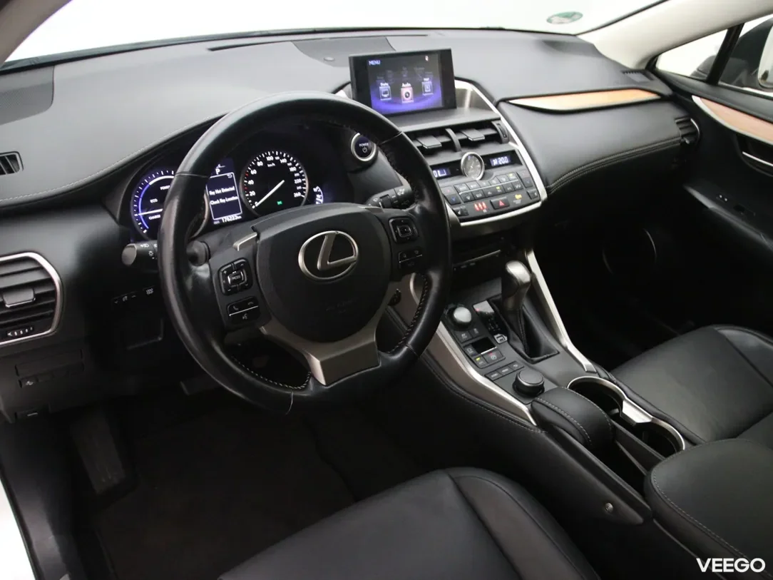 Lexus NX 2.5 145kW