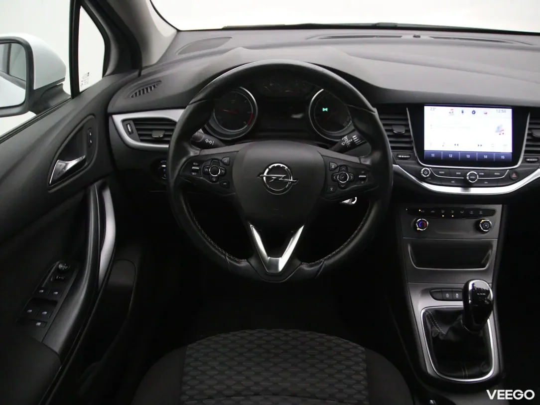 Opel Astra 1.6 81kW