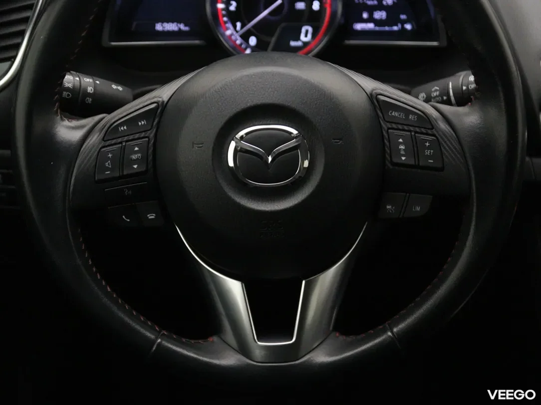 Mazda 3 2 121kW