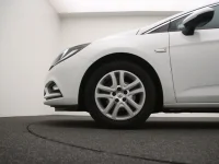 Opel Astra 1.6 81kW thumbnail