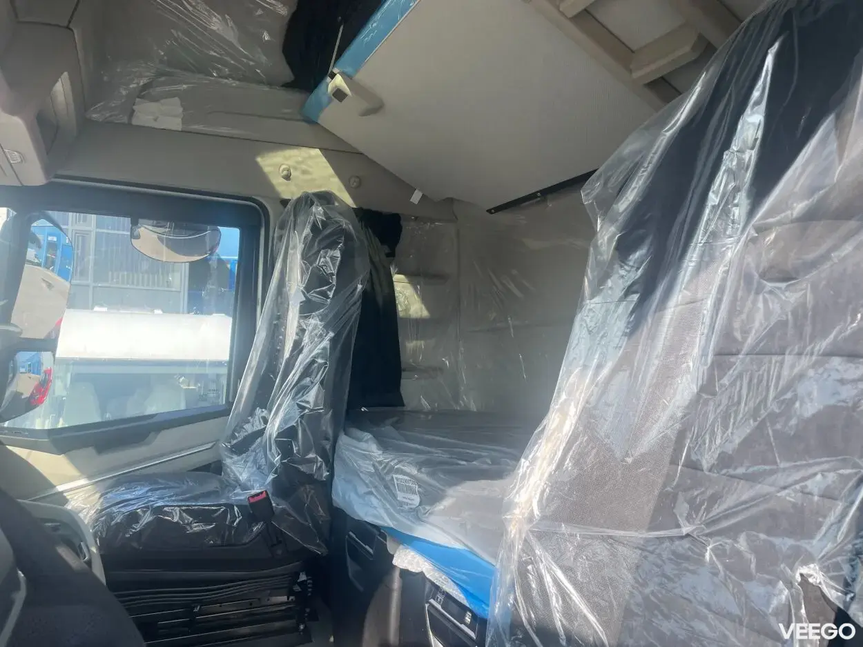 Iveco 500  AS440S50T/FP 0 368kW