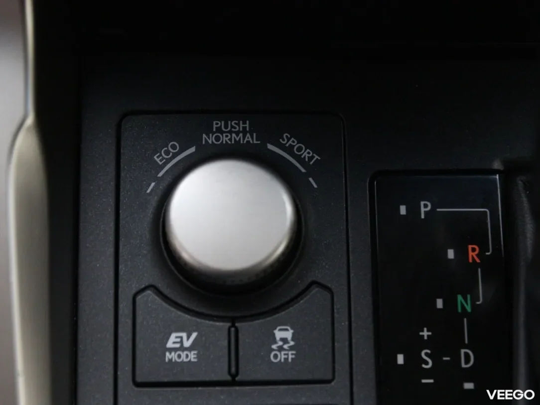 Lexus NX 2.5 145kW