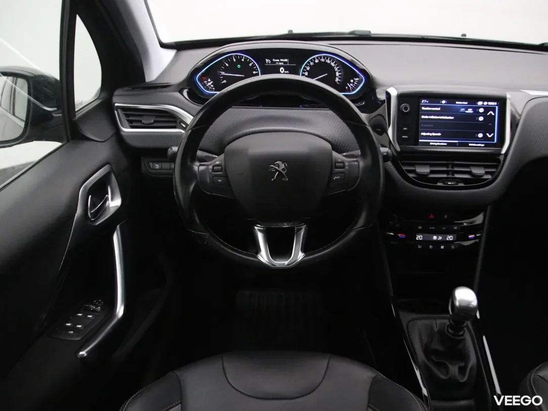 Peugeot 2008 1.2 96kW